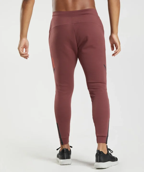 Gymshark Joggers & Sweatpants*Apex Technical Joggers CherryBrown