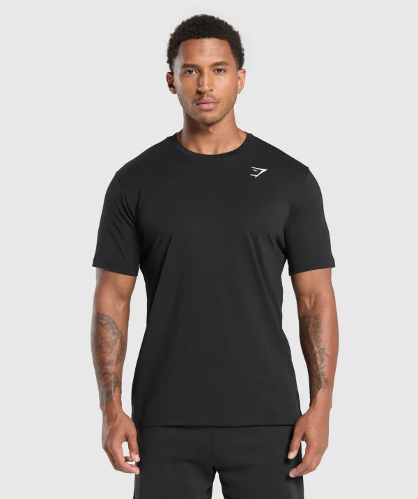 Gymshark T-shirts & Tops*Crest T-Shirt Black