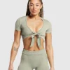 Gymshark Crop Tops*Gains Seamless Fitted Crop Top ChalkGreen